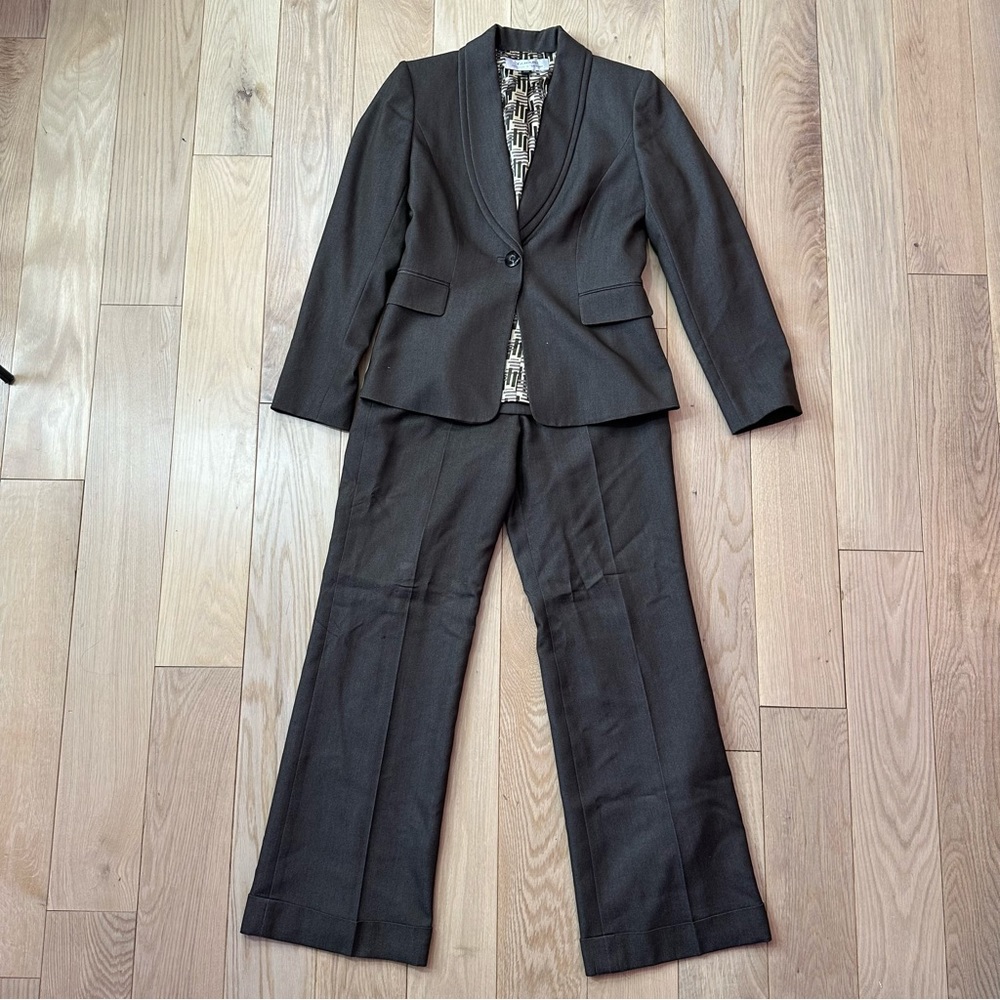 Tahari Dark Brown Women's Blazer & Trouser Suit